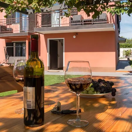 Family Friendly House With A Swimming Pool - 27190 Vakantiehuis Umag